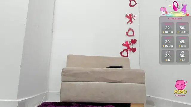 Snapshot of mrskatty chatting on 07-08-26, 10:05 mrskatty online show from 07-08-26, 10:05
