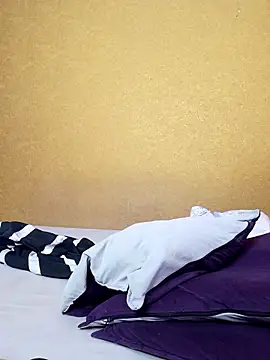 Liluboobs online show from 03-18-26, 06:05