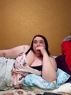 Liluboobs online show from 04-15-26, 04:44