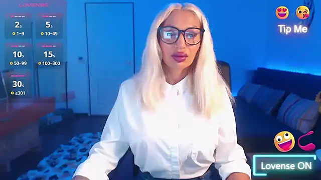 beauty chl0e online show from 10-04-25, 08:43