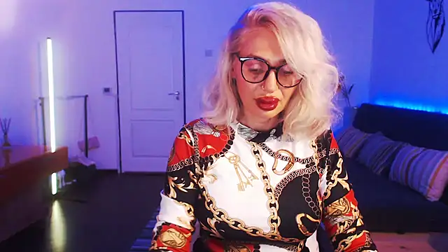 beauty chl0e online show from 12-11-24, 08:18