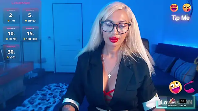 beauty chl0e online show from 10-07-25, 07:26