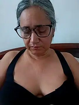 Snapshot of _candi chatting on 04-30-26, 12:12 candi online show from 04-30-26, 12:12