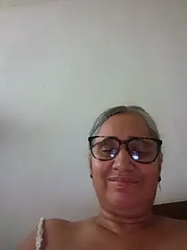 Snapshot of _candi chatting on 06-04-26, 11:26 candi online show from 06-04-26, 11:26