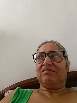 Snapshot of _candi chatting on 06-24-26, 06:28 candi online show from 06-24-26, 06:28