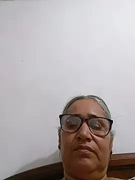 Snapshot of _candi chatting on 06-21-26, 11:21 candi online show from 06-21-26, 11:21