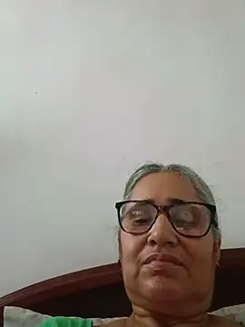Snapshot of _candi chatting on 06-16-26, 02:39 candi online show from 06-16-26, 02:39