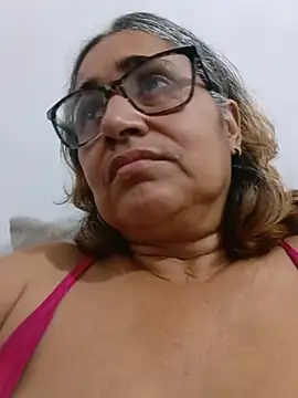 Snapshot of _candi chatting on 06-12-26, 11:41 candi online show from 06-12-26, 11:41