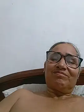 Snapshot of _candi chatting on 07-01-26, 12:33 candi online show from 07-01-26, 12:33