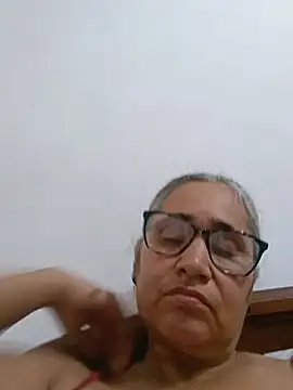 Snapshot of _candi chatting on 07-01-26, 12:38 candi online show from 07-01-26, 12:38