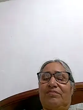 Snapshot of _candi chatting on 04-18-26, 03:09 candi online show from 04-18-26, 03:09