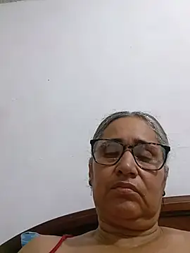 Snapshot of _candi chatting on 05-31-26, 02:50 candi online show from 05-31-26, 02:50