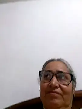 Snapshot of _candi chatting on 05-12-26, 11:44 candi online show from 05-12-26, 11:44