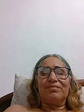 Snapshot of _candi chatting on 06-10-26, 12:56 candi online show from 06-10-26, 12:56