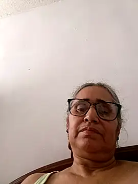 Snapshot of _candi chatting on 05-09-26, 07:06 candi online show from 05-09-26, 07:06