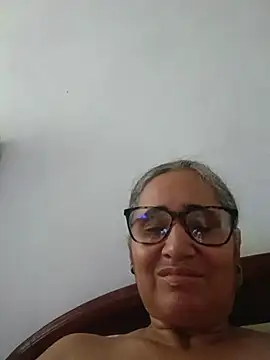 Snapshot of _candi chatting on 07-10-26, 12:16 candi online show from 07-10-26, 12:16