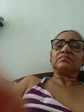 Snapshot of _candi chatting on 07-16-26, 02:14 candi online show from 07-16-26, 02:14