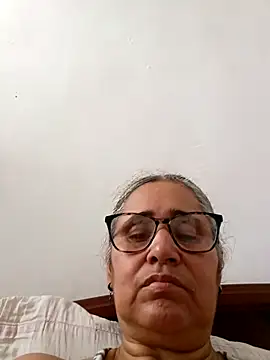  candi online show from 02-26-26, 05:02