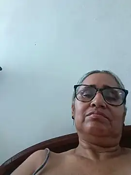Snapshot of _candi chatting on 05-29-26, 12:55 candi online show from 05-29-26, 12:55