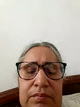  candi online show from 03-06-26, 02:23