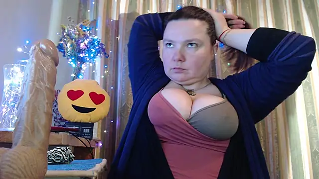 amorelara online show from 02-20-26, 07:10