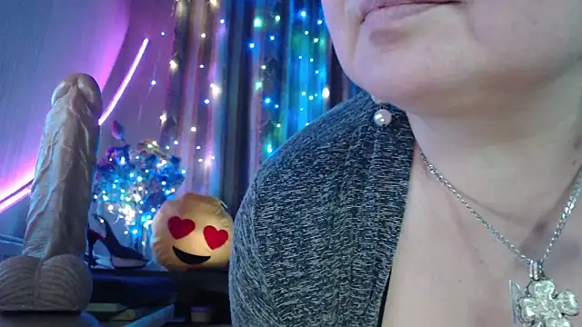 amorelara online show from 05-19-26, 06:04