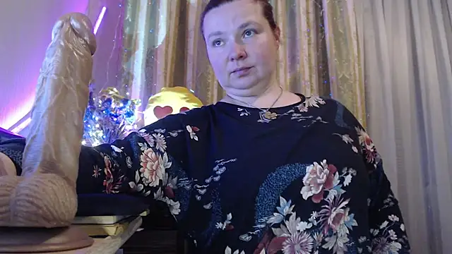 amorelara online show from 05-30-26, 08:09