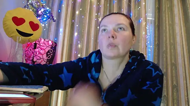 amorelara online show from 03-12-26, 09:35