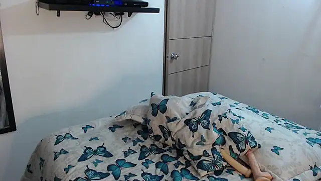 Prins jazmin online show from 03-16-26, 05:44