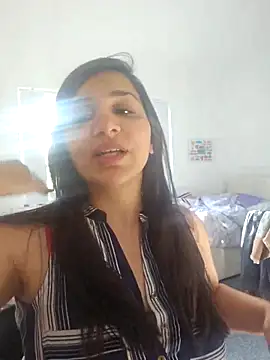 Snapshot of AfghanPrincess chatting on 04-18-26, 05:04 AfghanPrincess online show from 04-18-26, 05:04