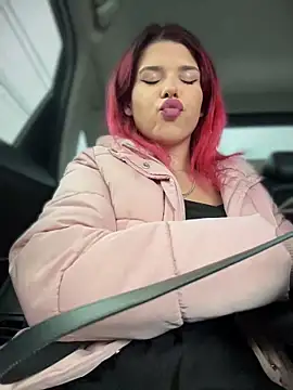 RiriRoseey online show from 12-01-25, 09:10