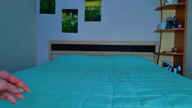 Snapshot of Miss_Arwen chatting on 03-12-25, 07:35 Miss Arwen online show from 03-12-25, 07:35