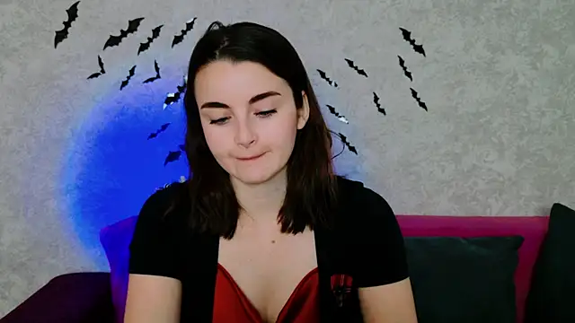 Snapshot of Miss_Arwen chatting on 10-29-25, 03:49 Miss Arwen online show from 10-29-25, 03:49