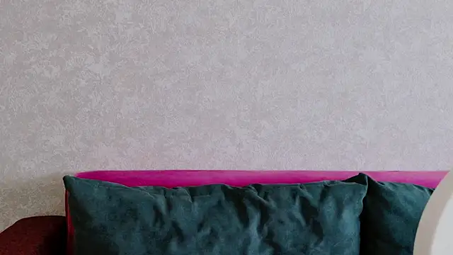 Snapshot of Miss_Arwen chatting on 12-05-25, 05:50 Miss Arwen online show from 12-05-25, 05:50