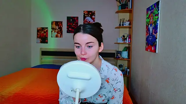 Snapshot of Miss_Arwen chatting on 02-28-25, 03:04 Miss Arwen online show from 02-28-25, 03:04