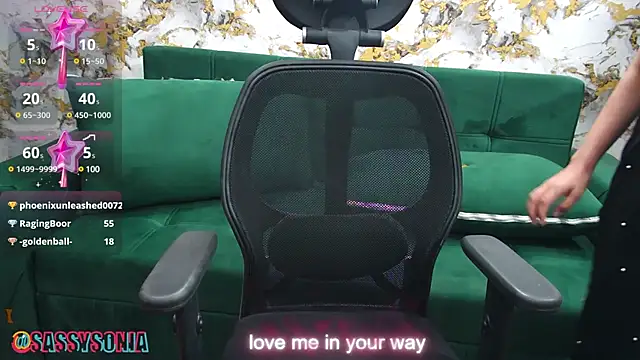 sassysonia online show from 02-15-25, 12:22