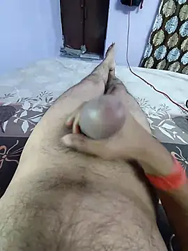 studboy1111 online show from 11-14-25, 09:13