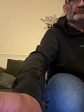 Shyboy817 online show from 02-08-26, 07:55