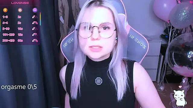 Snapshot of miray_kuriyama123 chatting on 02-13-26, 01:05 miray kuriyama123 online show from 02-13-26, 01:05