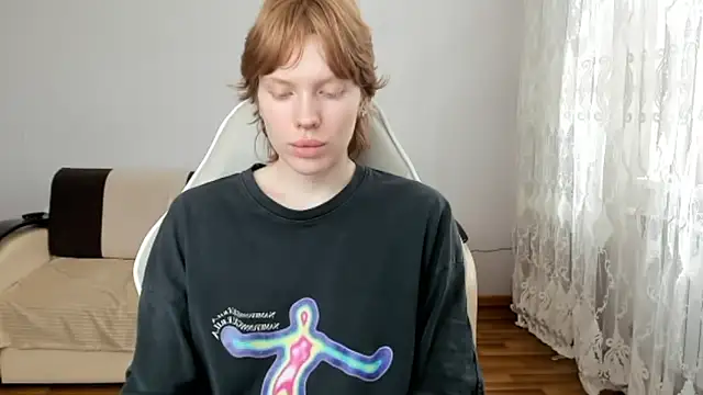 Snapshot of StellaDavis chatting on 06-12-26, 11:08 StellaDavis online show from 06-12-26, 11:08