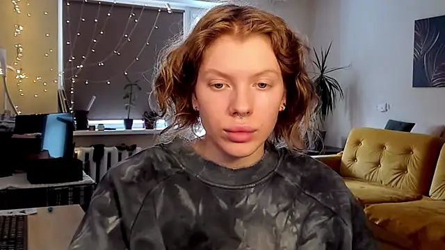 Snapshot of StellaDavis chatting on 02-26-25, 10:49 StellaDavis online show from 02-26-25, 10:49