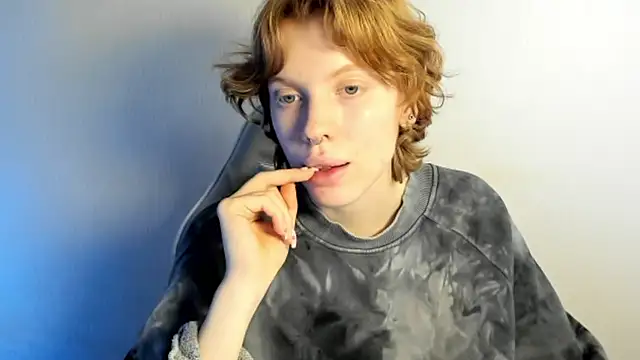 Snapshot of StellaDavis chatting on 01-07-26, 06:13 StellaDavis online show from 01-07-26, 06:13