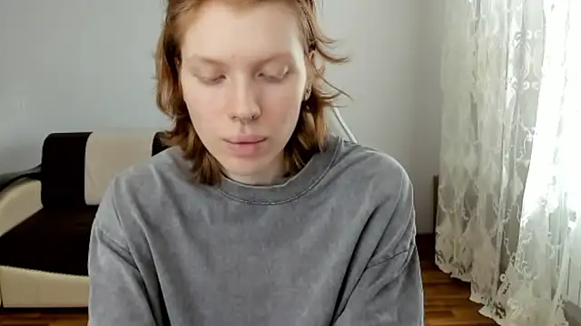 Snapshot of StellaDavis chatting on 05-03-26, 11:04 StellaDavis online show from 05-03-26, 11:04