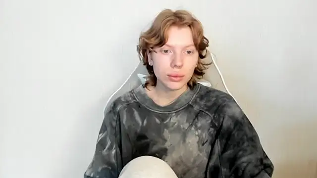 Snapshot of StellaDavis chatting on 02-28-26, 08:14 StellaDavis online show from 02-28-26, 08:14