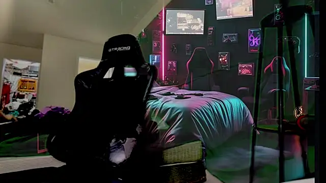 Snapshot of AriellaTaylor chatting on 03-20-25, 08:40 AriellaTaylor online show from 03-20-25, 08:40