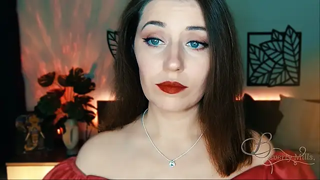MissBeverlyMills online show from 02-02-25, 06:20