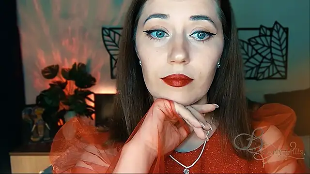 MissBeverlyMills online show from 01-18-25, 10:28