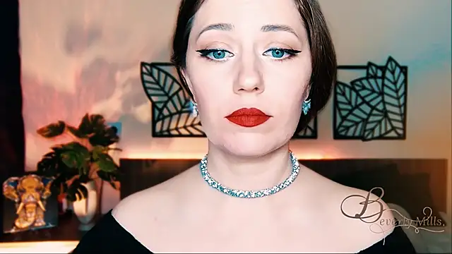 MissBeverlyMills online show from 02-26-25, 06:37