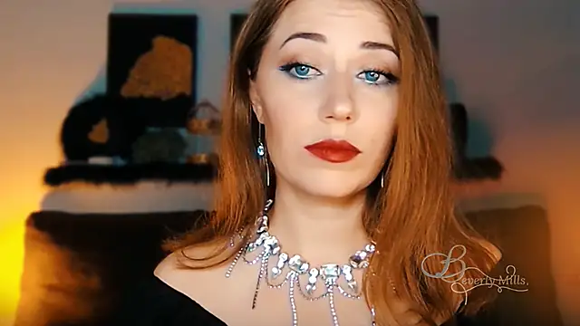MissBeverlyMills online show from 09-28-25, 01:01
