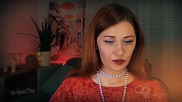 MissBeverlyMills online show from 03-01-26, 06:08